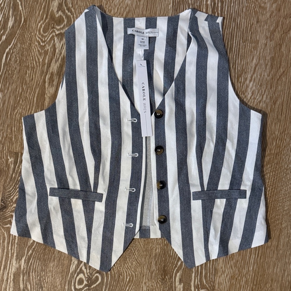 New with tags vest